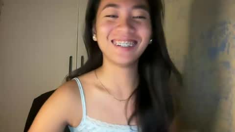 Snapshot of itscandygurl chatting on 06-17-26, 07:37 Candy online show from 06-17-26, 07:37