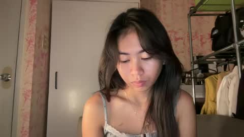 Snapshot of itscandygurl chatting on 07-10-26, 05:34 Candy online show from 07-10-26, 05:34