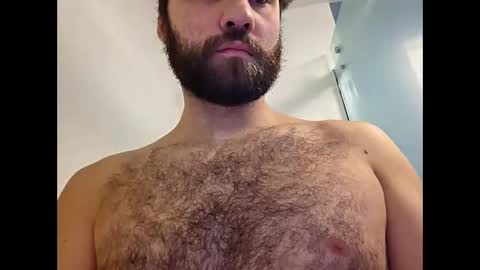 Snapshot of itsdaiton chatting on 10-19-25, 04:40 Daiton online show from 10-19-25, 04:40