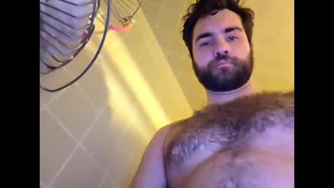 Snapshot of itsdaiton chatting on 01-07-26, 01:24 Daiton online show from 01-07-26, 01:24