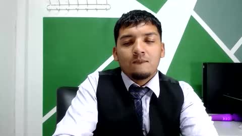Snapshot of itsdavidx chatting on 04-01-26, 03:40 David online show from 04-01-26, 03:40