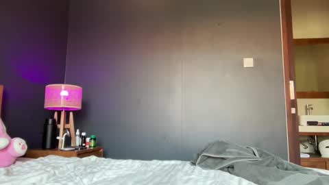 Snapshot of itskatarina chatting on 09-22-25, 04:25 katarina online show from 09-22-25, 04:25