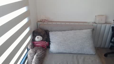 Snapshot of itskittyy chatting on 11-09-25, 03:05 itskittyy online show from 11-09-25, 03:05