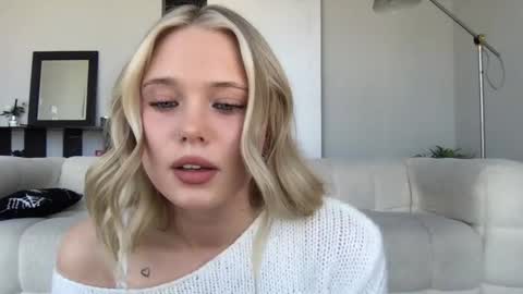 OF  madisynmaee online show from 02-26-25, 08:00