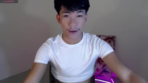 itsme_cxhennn online show from 10-12-25, 11:42