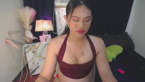 Snapshot of itsme_jazzy chatting on 10-07-25, 08:33 JAZ online show from 10-07-25, 08:33