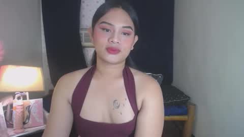 Snapshot of itsme_jazzy chatting on 10-23-25, 05:01 JAZ online show from 10-23-25, 05:01