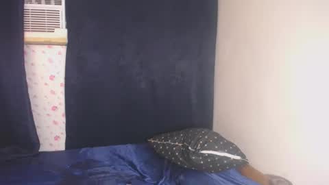 Snapshot of itsme_jazzy chatting on 10-24-25, 06:59 JAZ online show from 10-24-25, 06:59