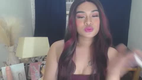 Snapshot of itsme_jazzy chatting on 10-29-25, 12:07 JAZ online show from 10-29-25, 12:07