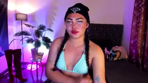 Snapshot of itsmemoiraa69 chatting on 04-13-26, 11:37 itsmemoiraa69 online show from 04-13-26, 11:37
