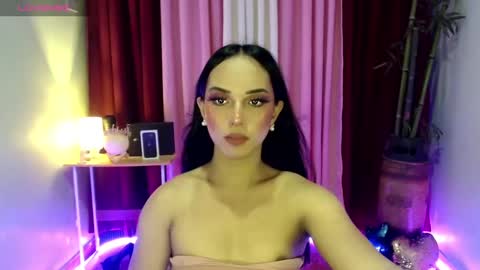 Snapshot of itsmesofiaa69 chatting on 03-07-25, 01:09 Sofia online show from 03-07-25, 01:09