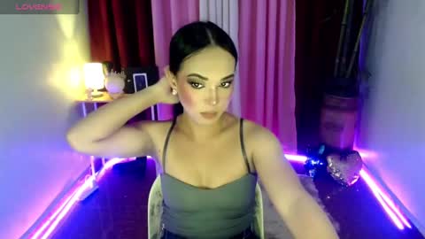 Snapshot of itsmesofiaa69 chatting on 03-12-25, 02:20 Sofia online show from 03-12-25, 02:20