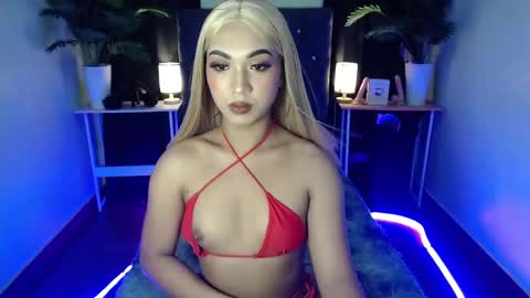 Snapshot of itsmesofiaa69 chatting on 09-15-25, 06:41 Sofia online show from 09-15-25, 06:41