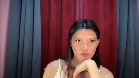 Snapshot of itsmeyourgirl_philopoiter chatting on 11-11-25, 01:33 Jayve online show from 11-11-25, 01:33