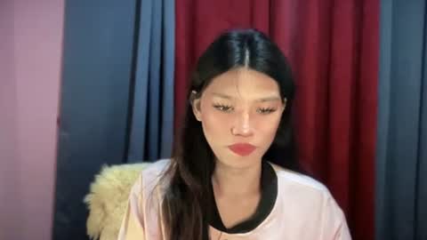 Snapshot of itsmeyourgirl_philopoiter chatting on 11-15-25, 04:25 Jayve online show from 11-15-25, 04:25