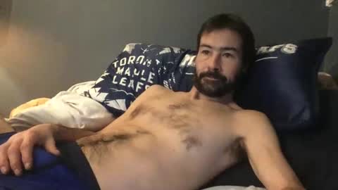 Snapshot of itsthick13 chatting on 12-28-24, 03:37 itsthick13 online show from 12-28-24, 03:37