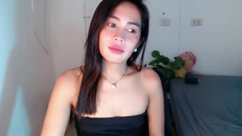 itsurgil_kloeh online show from 06-28-26, 06:47