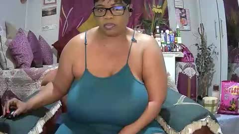 itumeleng74 online show from 09-09-25, 03:50