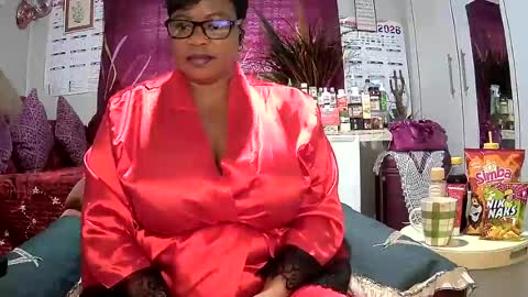 itumeleng74 online show from 08-06-26, 06:15