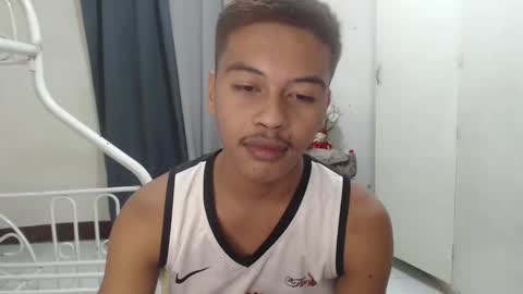 Snapshot of itzme_jhonfred chatting on 06-05-26, 12:00 Jhonfred online show from 06-05-26, 12:00