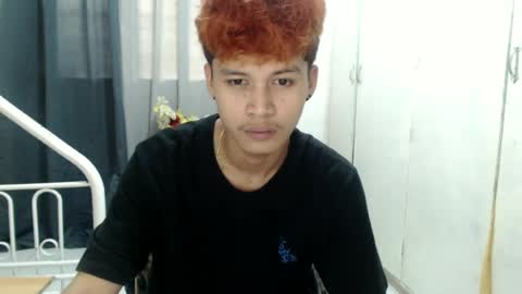 itzme_john online show from 06-17-26, 04:48