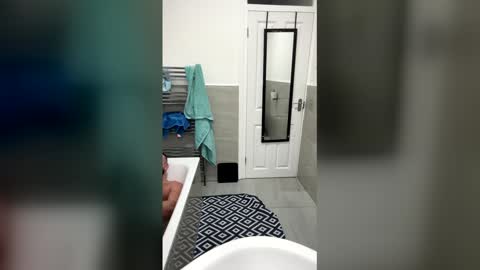 iuri1990 online show from 02-15-26, 09:41