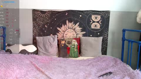 Sasha online show from 05-06-26, 08:52