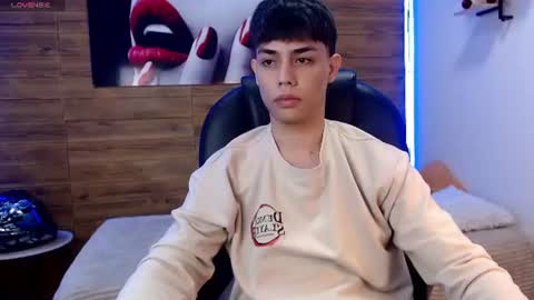 Ivan  Follow me please  online show from 08-09-26, 03:19