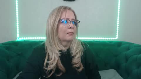 Snapshot of ivanacharm chatting on 03-09-26, 04:38 ivanacharm online show from 03-09-26, 04:38