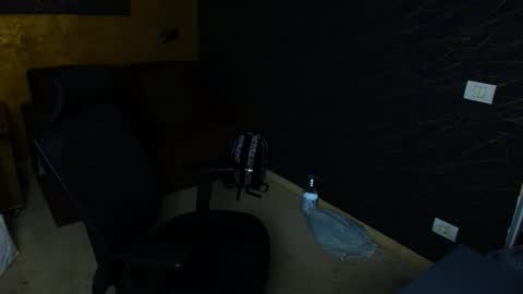 IvanHydee online show from 05-03-26, 04:51