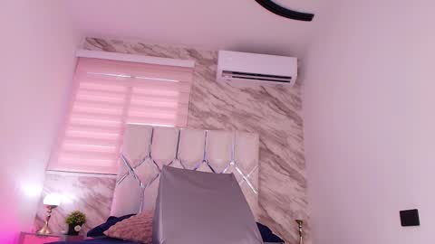 Snapshot of ivanna_vega_ chatting on 03-13-26, 07:31 ivanna online show from 03-13-26, 07:31