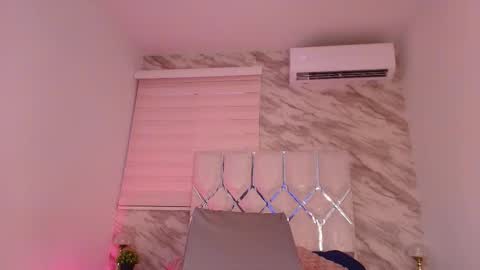 Snapshot of ivanna_vega_ chatting on 03-18-26, 07:17 ivanna online show from 03-18-26, 07:17