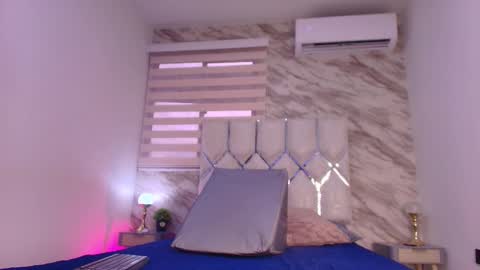 Snapshot of ivanna_vega_ chatting on 03-27-26, 07:24 ivanna online show from 03-27-26, 07:24