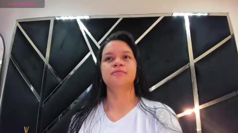 ivannaa18 online show from 10-14-25, 03:29