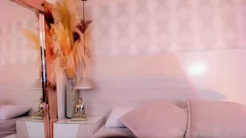 Ivannaanggel online show from 01-17-26, 01:16