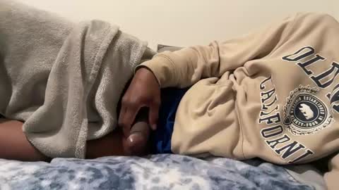 Snapshot of iversoncoreia chatting on 03-10-25, 02:28 iverson online show from 03-10-25, 02:28