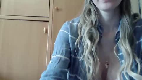 ivetta911 online show from 02-15-26, 09:41