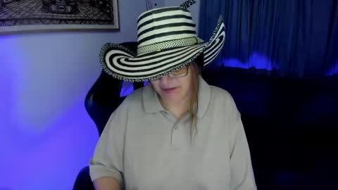 IVETTE online show from 05-03-26, 02:06