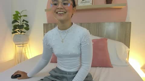 I V E T T E online show from 02-18-26, 07:21