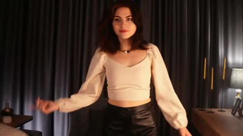Alis online show from 09-09-25, 01:05