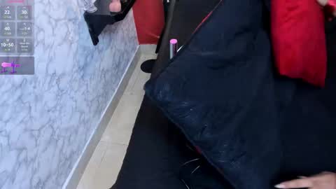 Ivis  online show from 02-08-26, 01:03