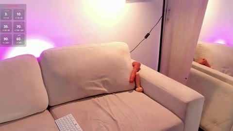 Ivon online show from 09-23-25, 02:25