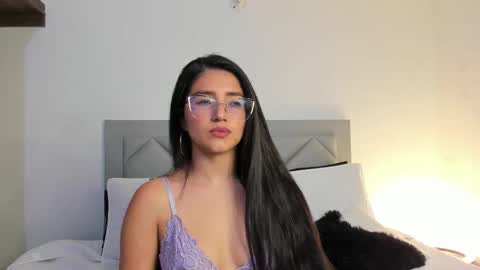 Ivonne Lennox online show from 02-07-25, 03:01