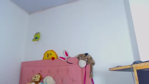 Snapshot of ivonneth chatting on 03-22-26, 09:13 ivonneth online show from 03-22-26, 09:13