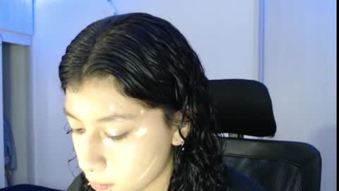 Snapshot of ivonny111 chatting on 10-21-25, 08:53 ivonny111 online show from 10-21-25, 08:53