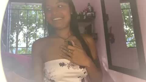 Snapshot of ivony798712 chatting on 05-21-26, 10:06 ivony798712 online show from 05-21-26, 10:06
