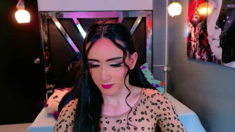 Snapshot of ivony_giselle chatting on 03-07-26, 10:07 ivony giselle online show from 03-07-26, 10:07