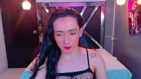 Snapshot of ivony_giselle chatting on 03-25-26, 04:35 ivony giselle online show from 03-25-26, 04:35