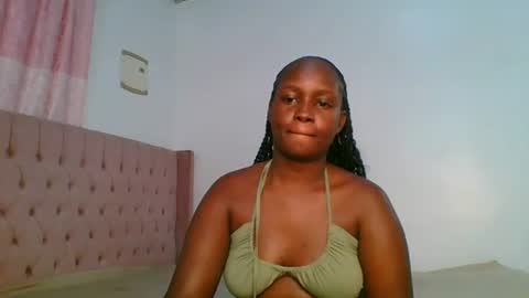 ivory_mae online show from 07-26-26, 05:20