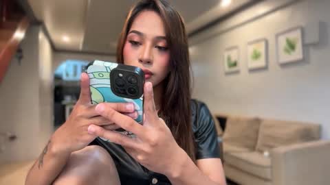 kirstenelsie online show from 10-14-25, 01:50